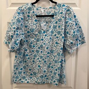 Draper James Ladies V-Neck Puff Short Sleeve Top Size L Blue Paisley cotton EUC